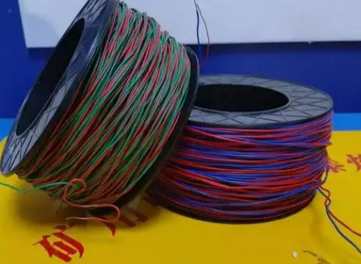 洛江放炮线的主要材质有哪些？不同材质的适用场景有何区别？